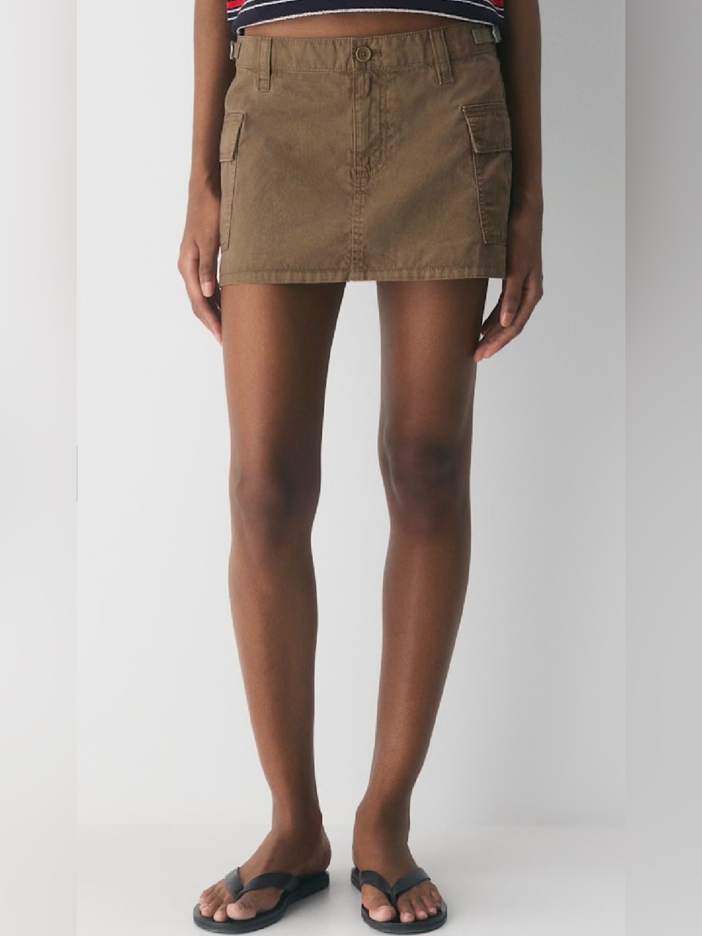 Aritzia TNA Cargo Mini Skirt Timber Brown